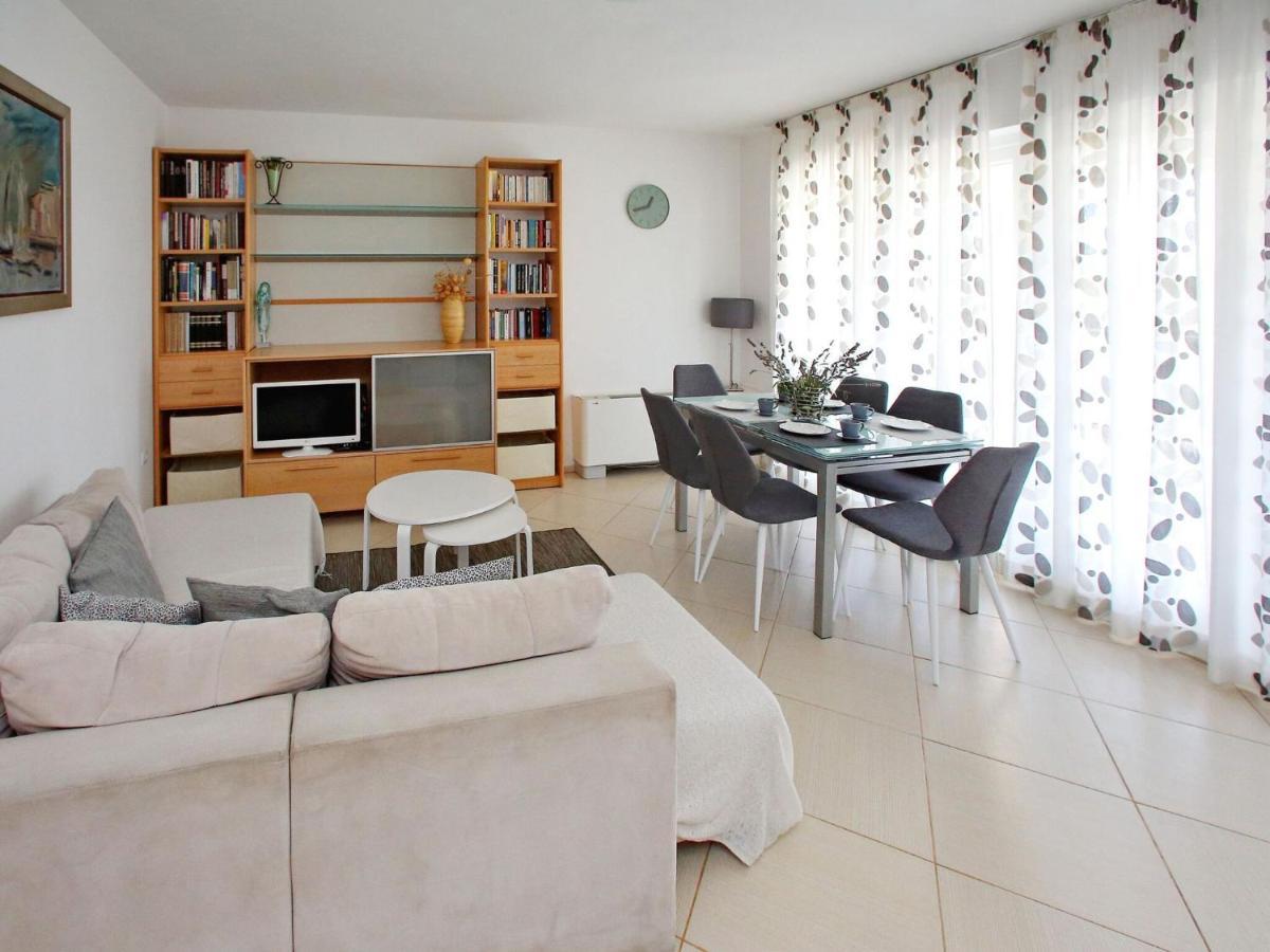 Sun-Kissed Apartment In Bibinje With Garden Esterno foto